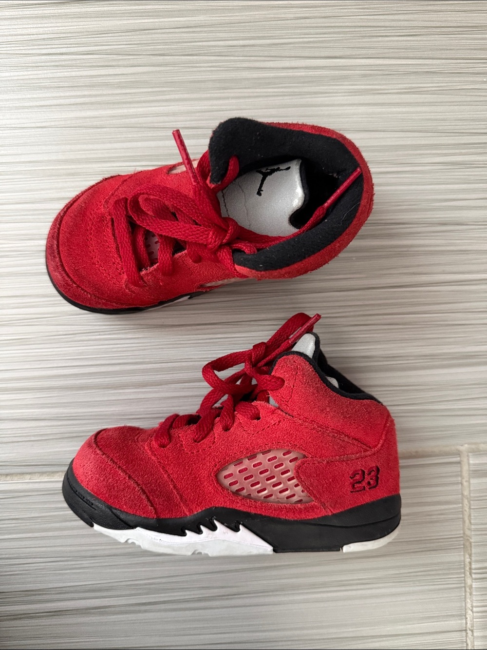 Nike Air Jordan 5 retro raging bull size 7C